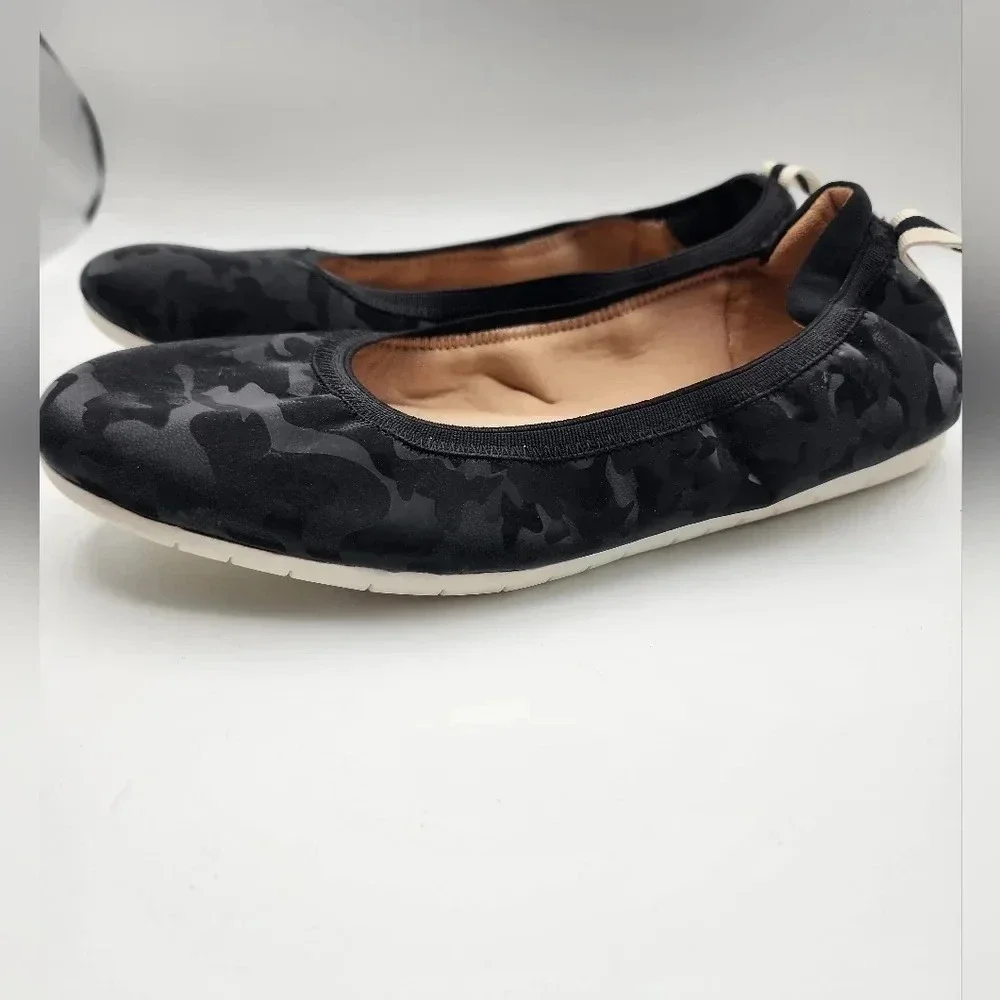 LifeStride Women's Devoted Black Camo Slip-on Ballet Flat Size 9 Comfort Casual